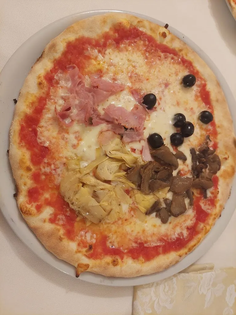 Menu_Garnì Ristorante Pizzeria Casa Moresc_Villa Rendena_immagine_8