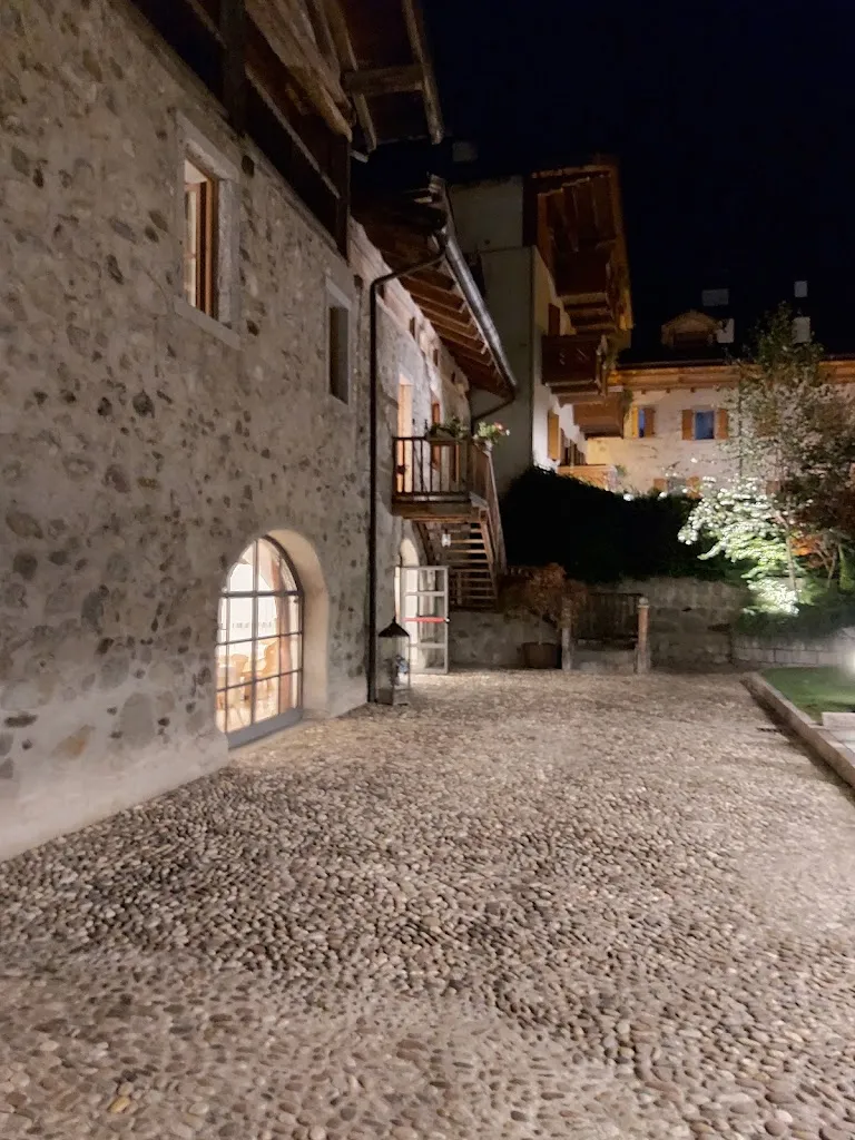 Peter Neyndorff_Garnì Ristorante Pizzeria Casa Moresc_Villa Rendena_recensione