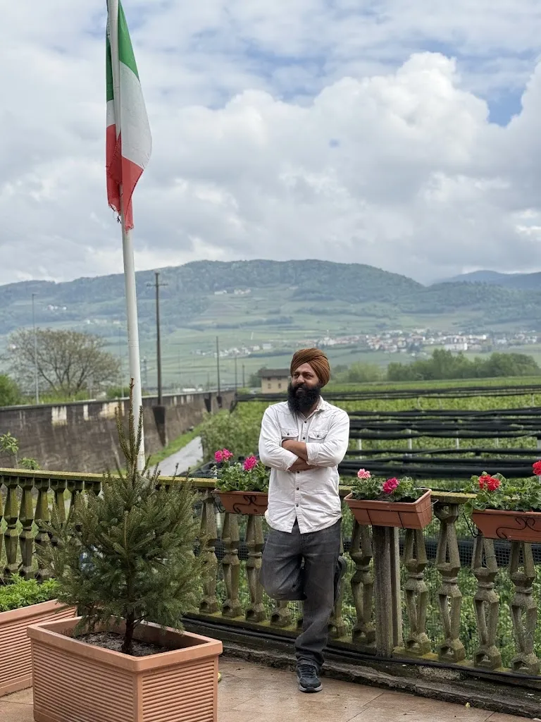 Shamsher Malhi_Vecchia Zambana Ristorante e Pizzeria_Zambana_recensione