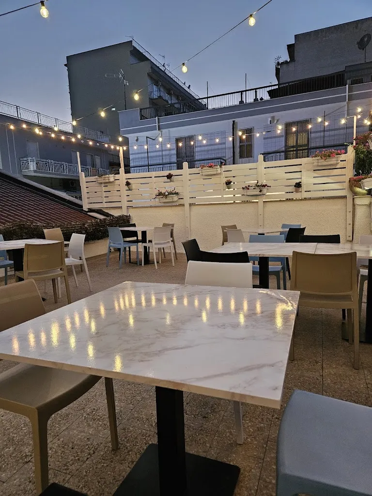 Barbara Meglioli_Sweet Life_Manfredonia_review