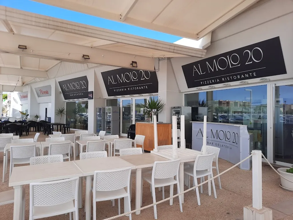 Al Molo 20 restaurant in Manfredonia