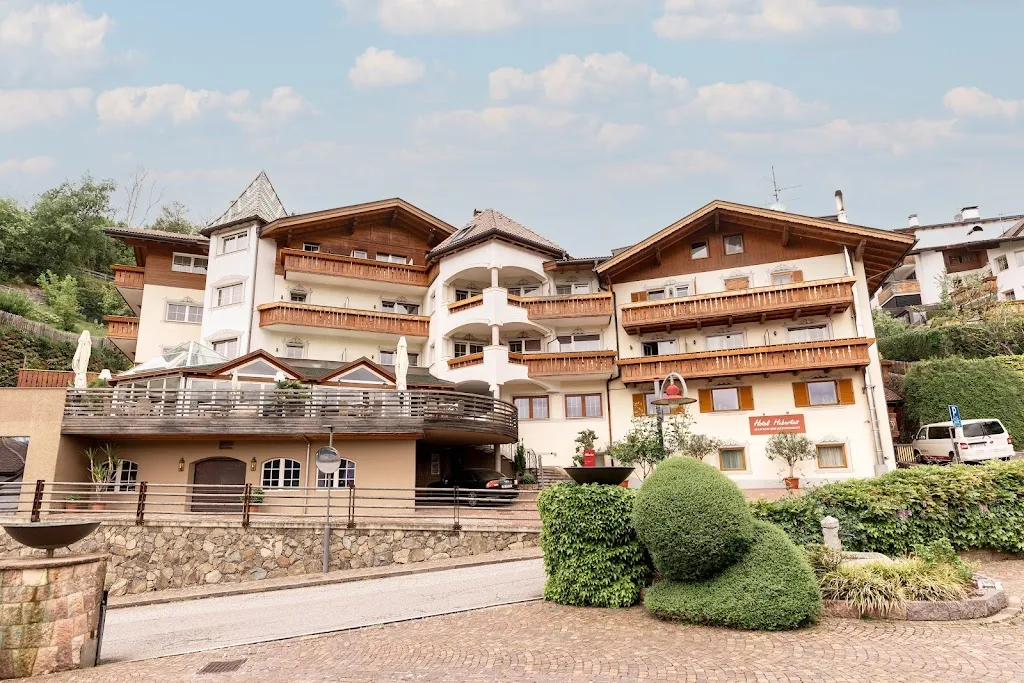 Hotel Hubertus restaurant in Villandro