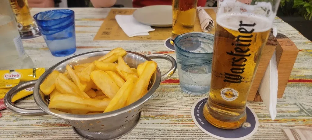 Matthew Zellers_Casa 28 Brasserie_Manfredonia_review