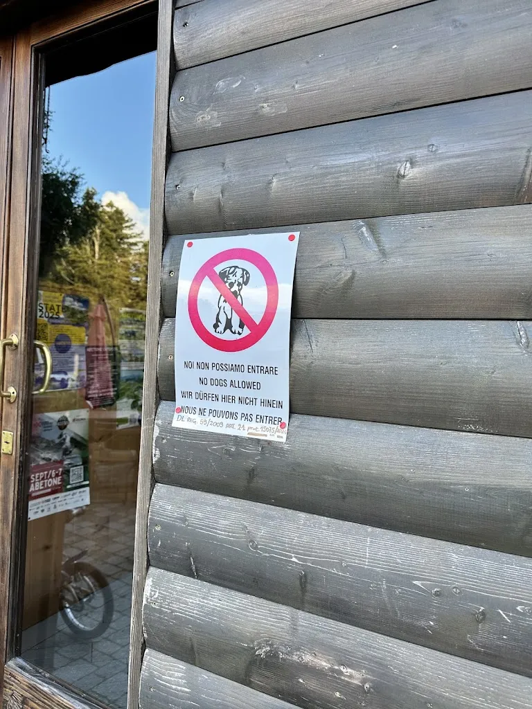 Francesca e Riccardo Melani Pezzini_La Casina_Abetone_review