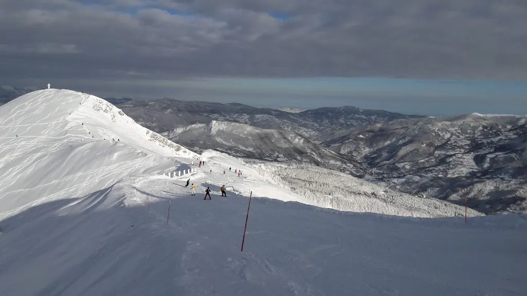 Ignacio Armañanzas_Rifugio Zeno Colò - Monte Gomito_Abetone_review