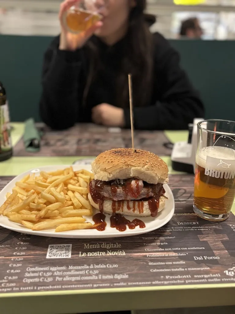 Dimitri Shaverdashvili_Pizzeria Garage_Abetone_review