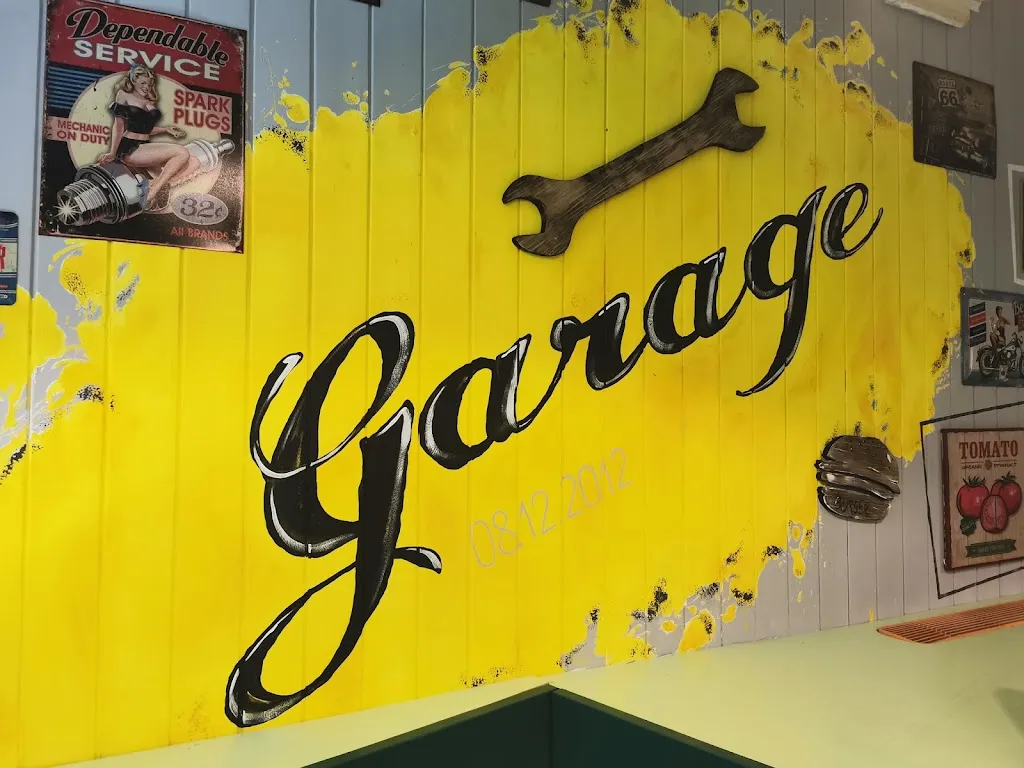 Pizzeria Garage_Abetone_slider_image_3