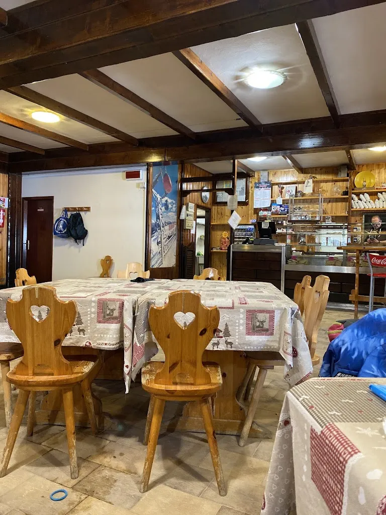 Rifugio Ovovia_Abetone_slider_image_1