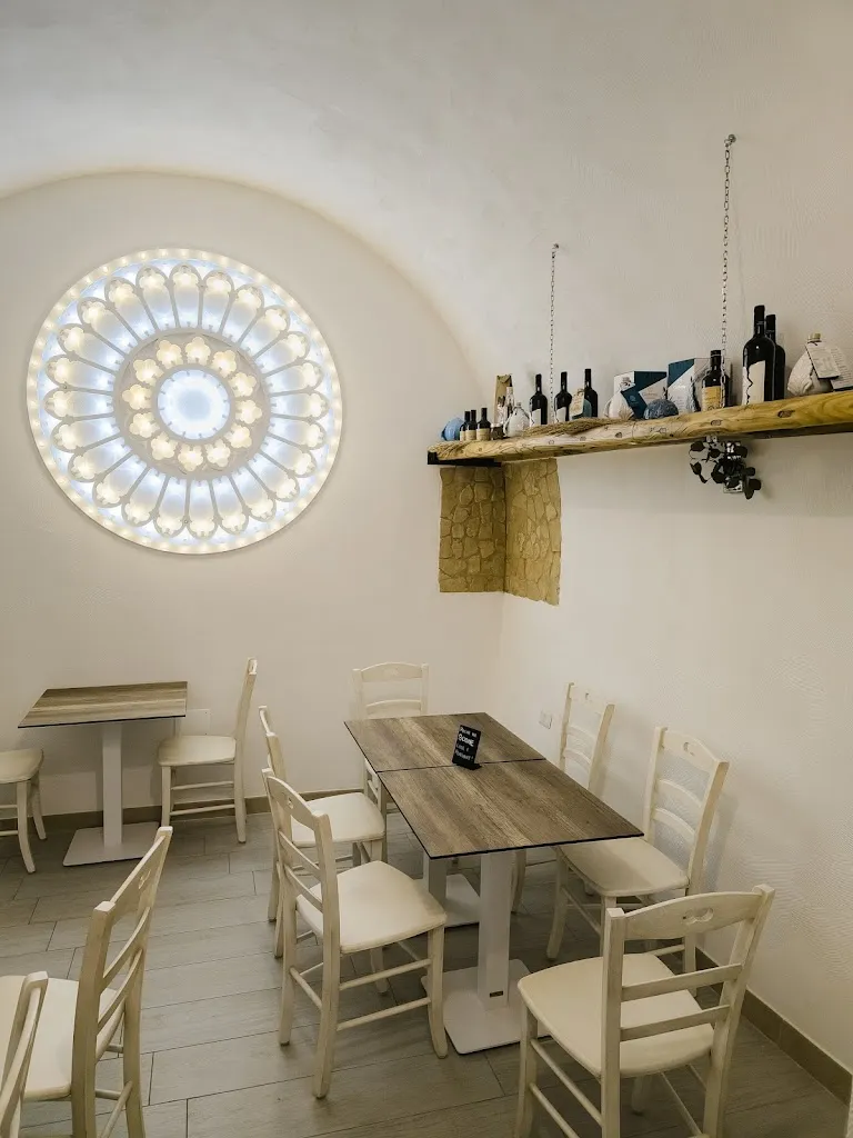 Calice rosa restaurant in Manfredonia