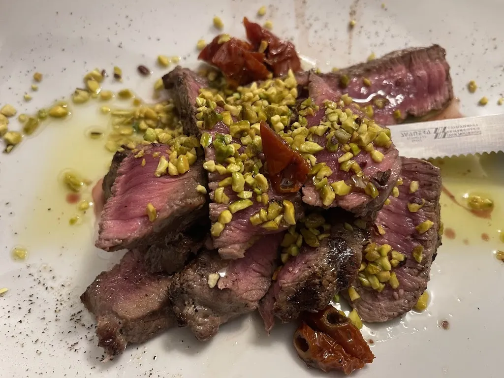 Ristorante Pizzeria Laccoria_Abbadia San Salvatore_slider_image_3