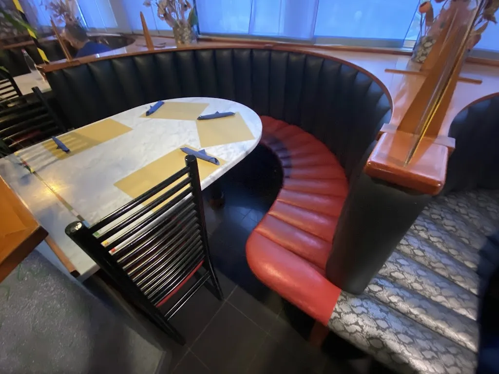 Stefano Falagiani_Lucky Lake_Abbadia San Salvatore_review