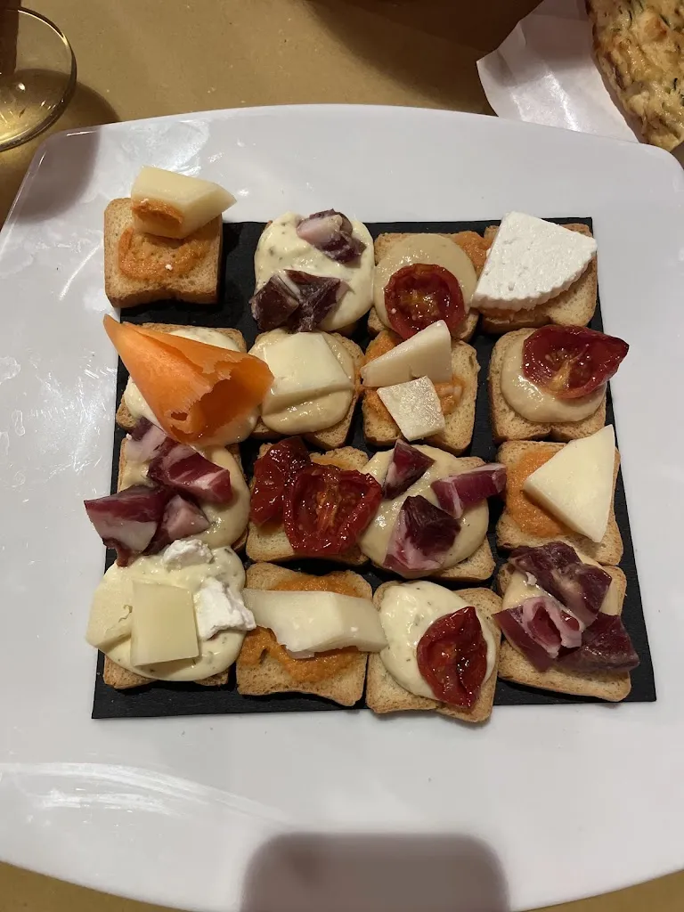 Alessandro De Laurentiis_BICCHIERI & TAGLIERI- CUCINA URBANA-OPIFICIO BIRRAIO_Manfredonia_review