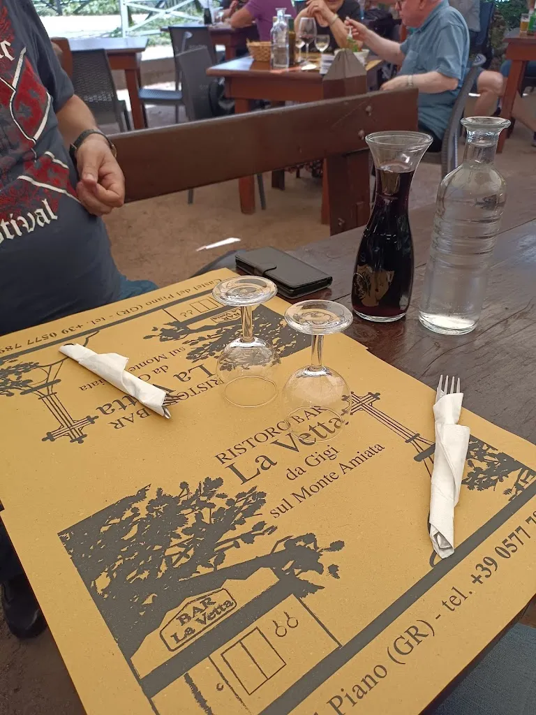 Roberto VILLANI_Ristoro bar la vetta da Gigi_Abbadia San Salvatore_review