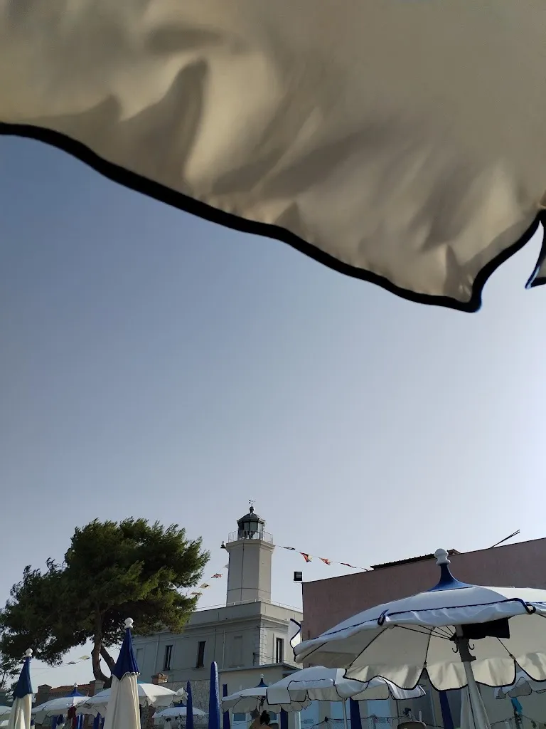 Biancamaria Marotta_Un Posto al Faro_Manfredonia_review