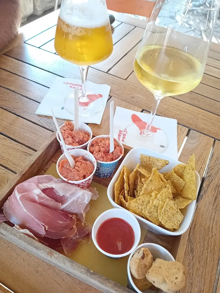 Marco Palmolungo_Bar L'Oca Bianca_Albinia_review