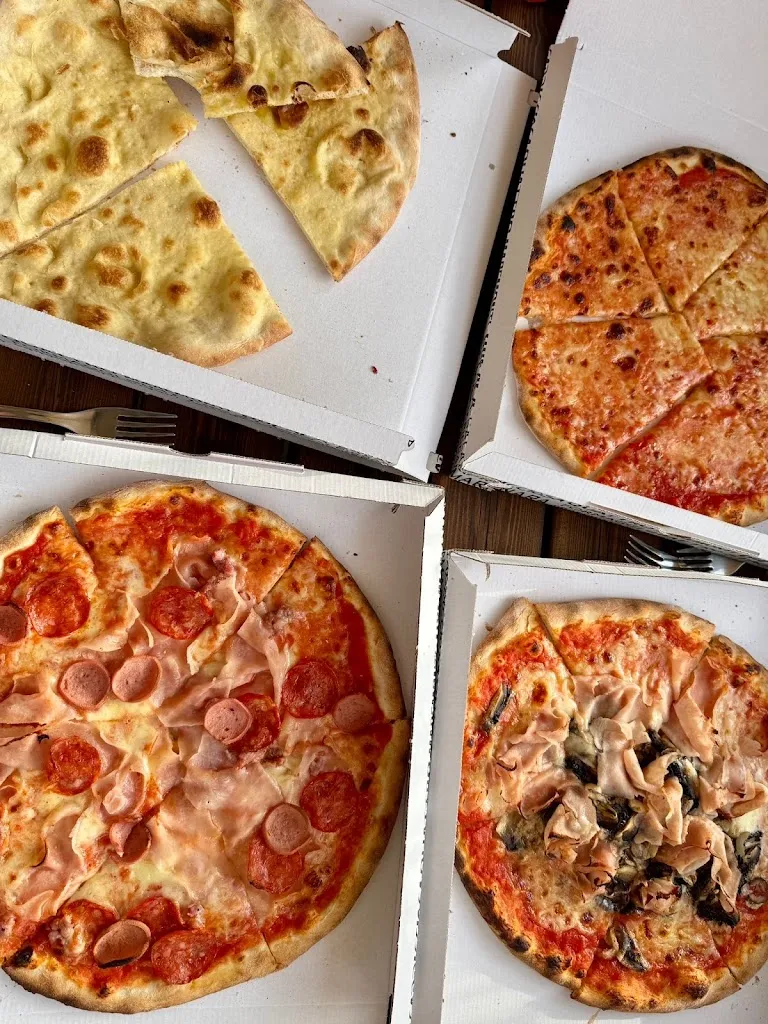 Pizzeria Da Asporto_Albinia_slider_image_2