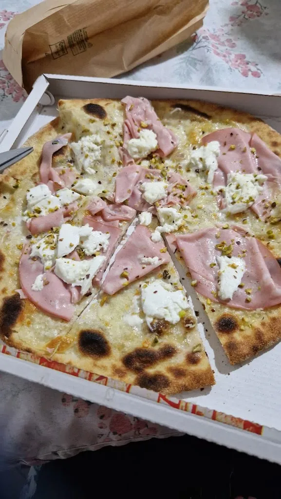 alessio Luna_Joker#2 Pizzeria&Kebab Albinia_Albinia_review