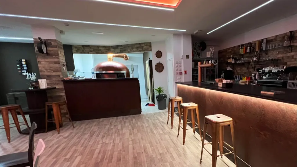 Pizzeria La Vecchia Stazione_Anghiari_slider_image_1