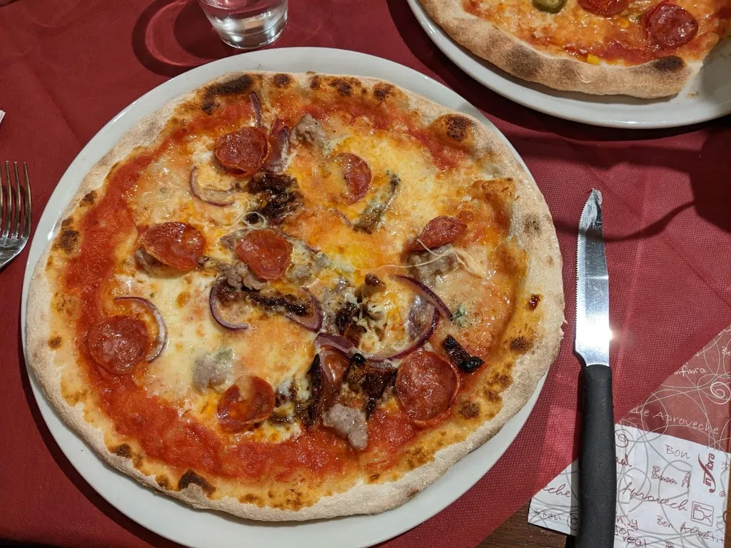 Andrea Alberti_PIZZERIA SCUCCO_Anghiari_review