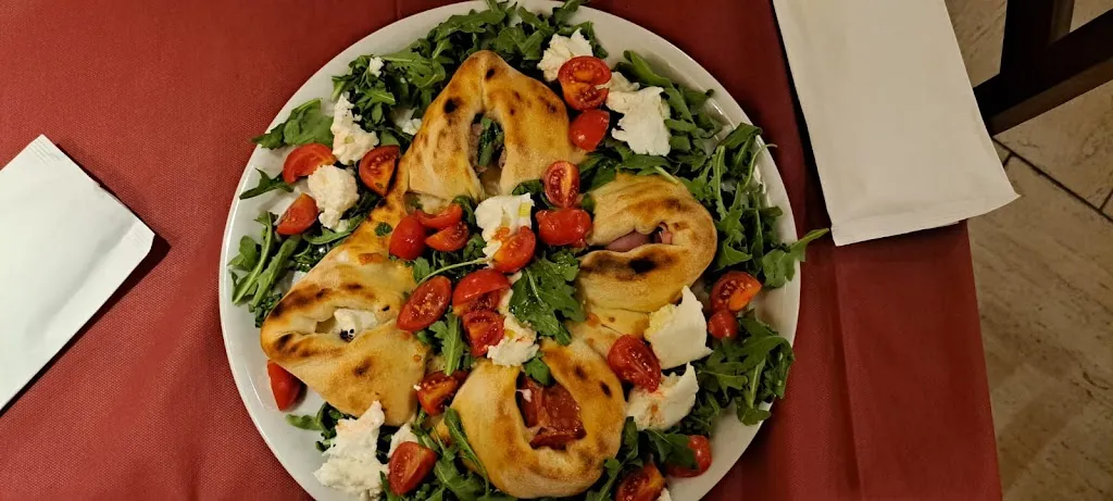 Veronica Moffatt De Vries_PIZZERIA SCUCCO_Anghiari_review