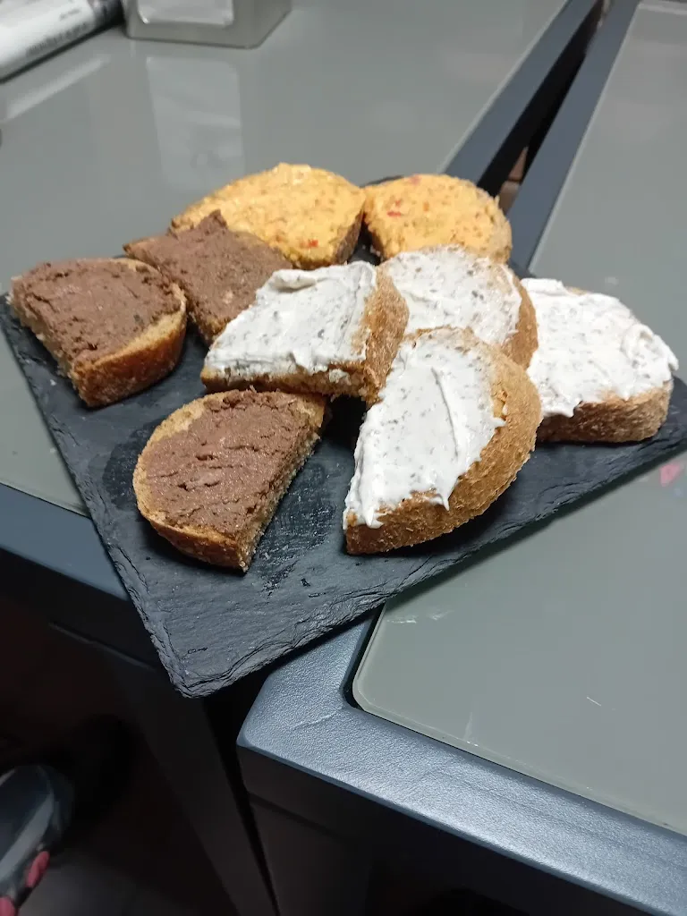 Jackie Lyons_Bar Tabaccheria Pizzeria Il Quadrifoglio_Anghiari_review