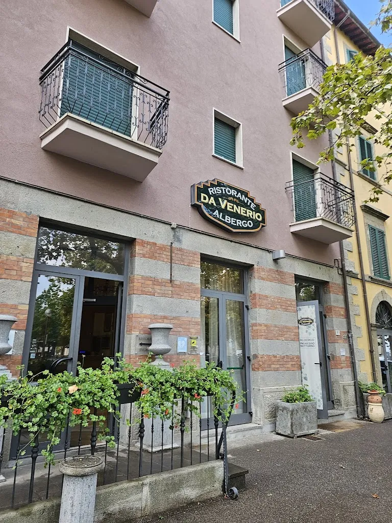 Tracie Bratcher_Da Venerio_Arcidosso_recensione