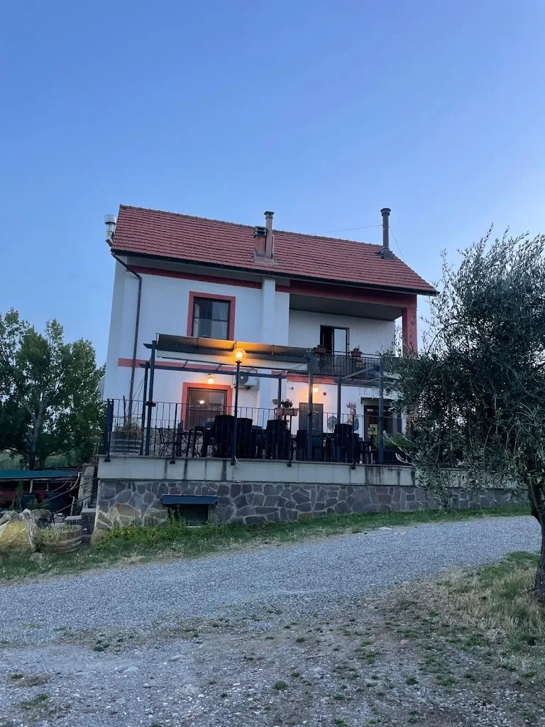 Conor R Clark_Trattoria in Campagna_Arcidosso_review