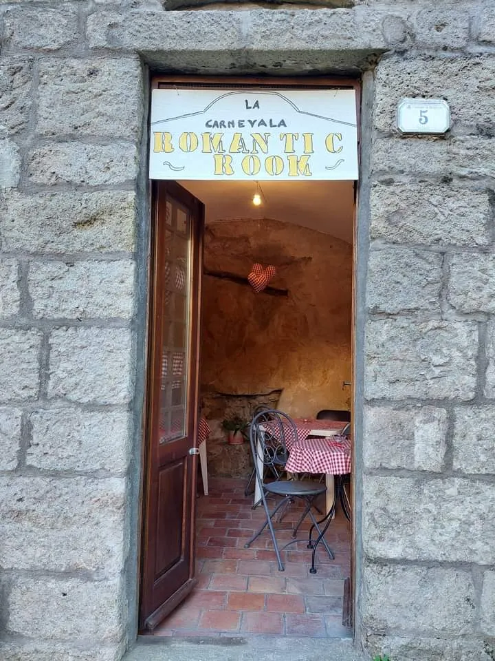 Cantina La Carnevala restaurant in Arcidosso