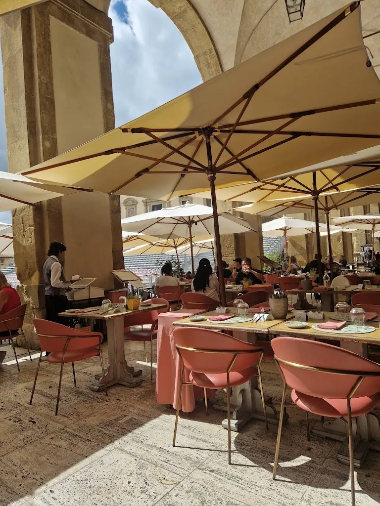 Essenza Dario e Anna - dal 1964_Arezzo_slider_image_3