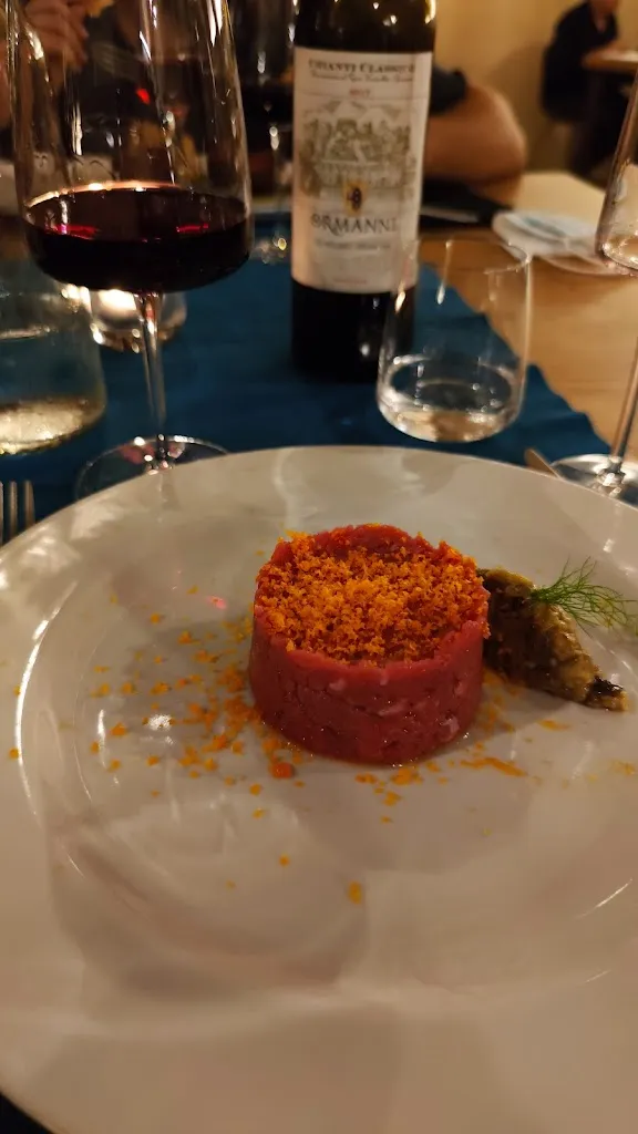 Antonio Esposito_Le Volte_Arezzo_avis