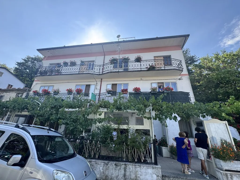 John_Antica Trattoria Vittoria_Castiglione Messer Marino_review