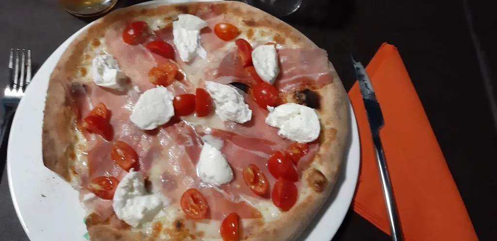 Menu_Bar Piramide_Asciano_image_9