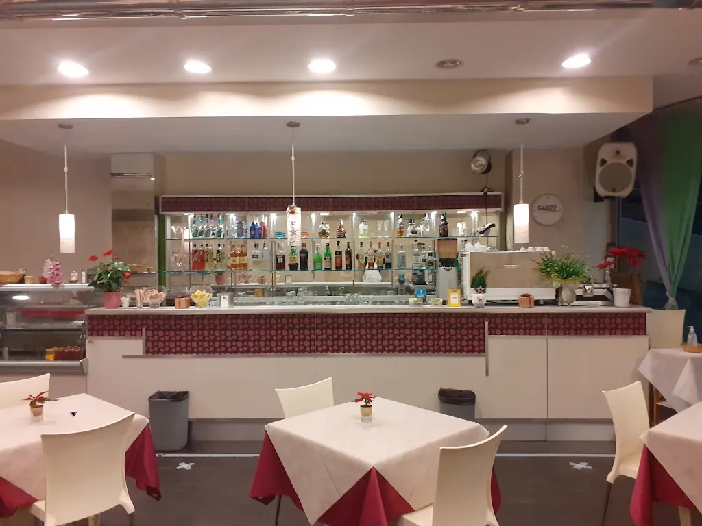 AL VOLO Ristorante pizzeria Asciano_Asciano_slider_image_1