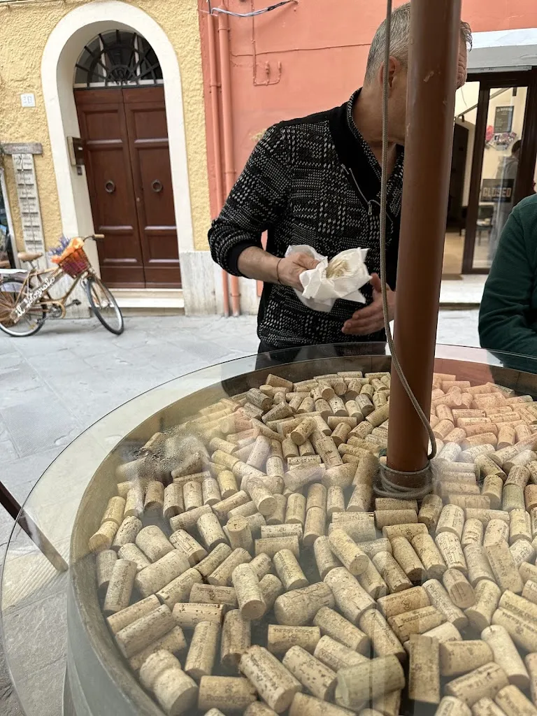 Matthias Langenbach_RossoVino_Asciano_review