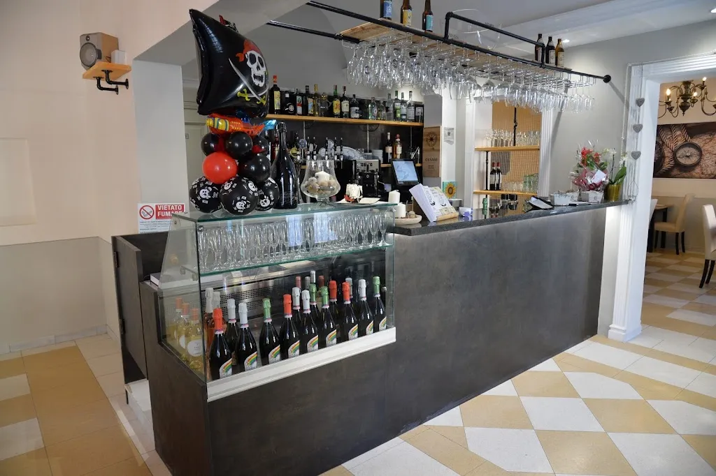 Osteria del Pirata 945 restaurant in Altopascio