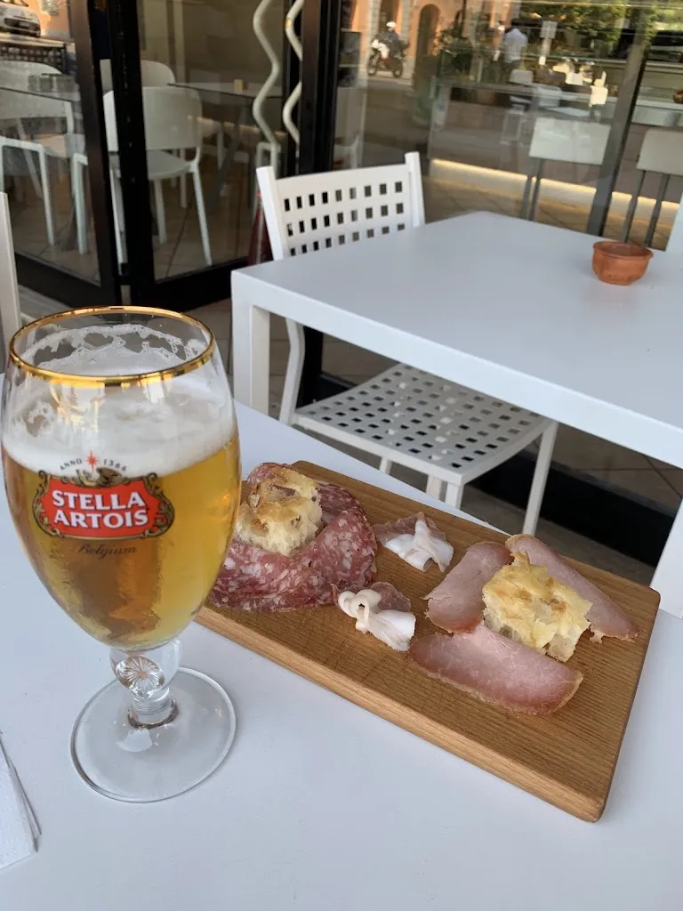 Dag Jørstad_La Dogana_Altopascio_review