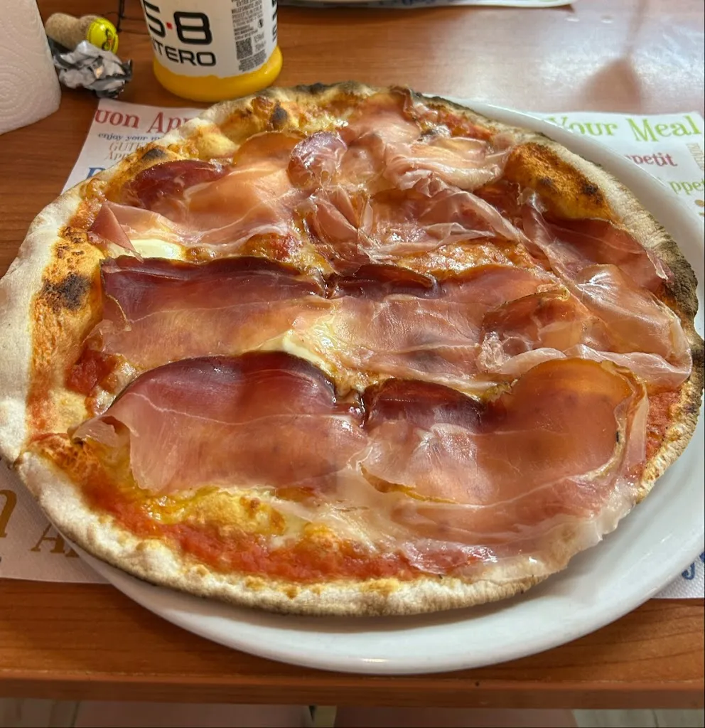 Monika Kwiatek_Pizzeria Da Giovanni Di Lizzi Giovanni & C. Snc_Altopascio_review