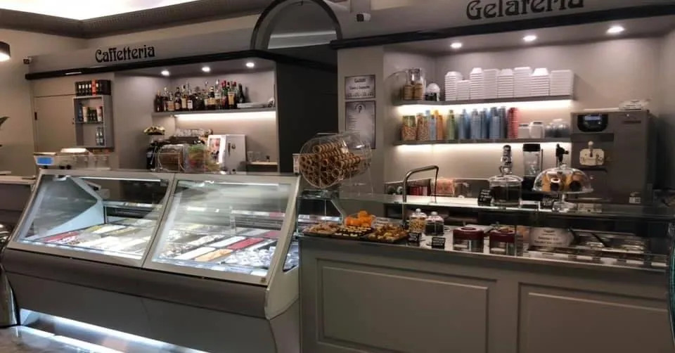 Gelateria Franca Di Francesco Caponi E C Snc restaurant in Altopascio