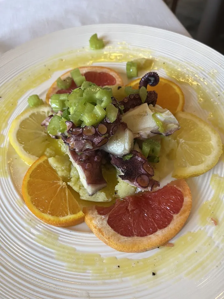 Alper Ozdemir_Torre di Angelucco_Martina Franca_review