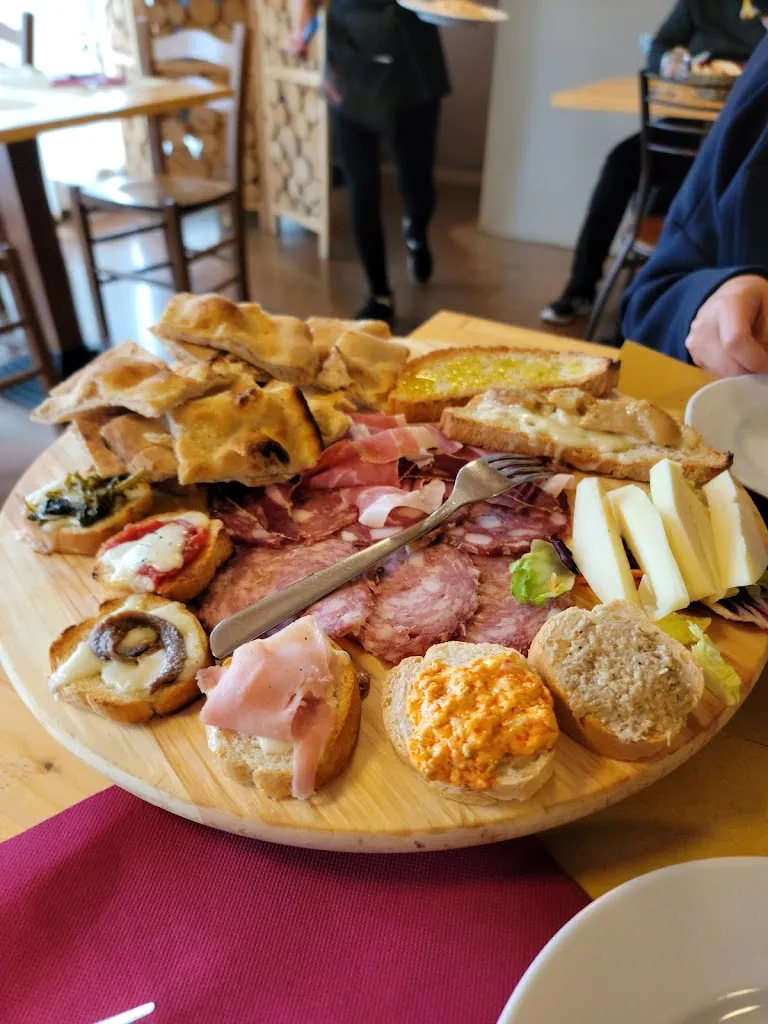 Menu_Ristorante pizzeria victoria_Badia al Pino_immagine_8