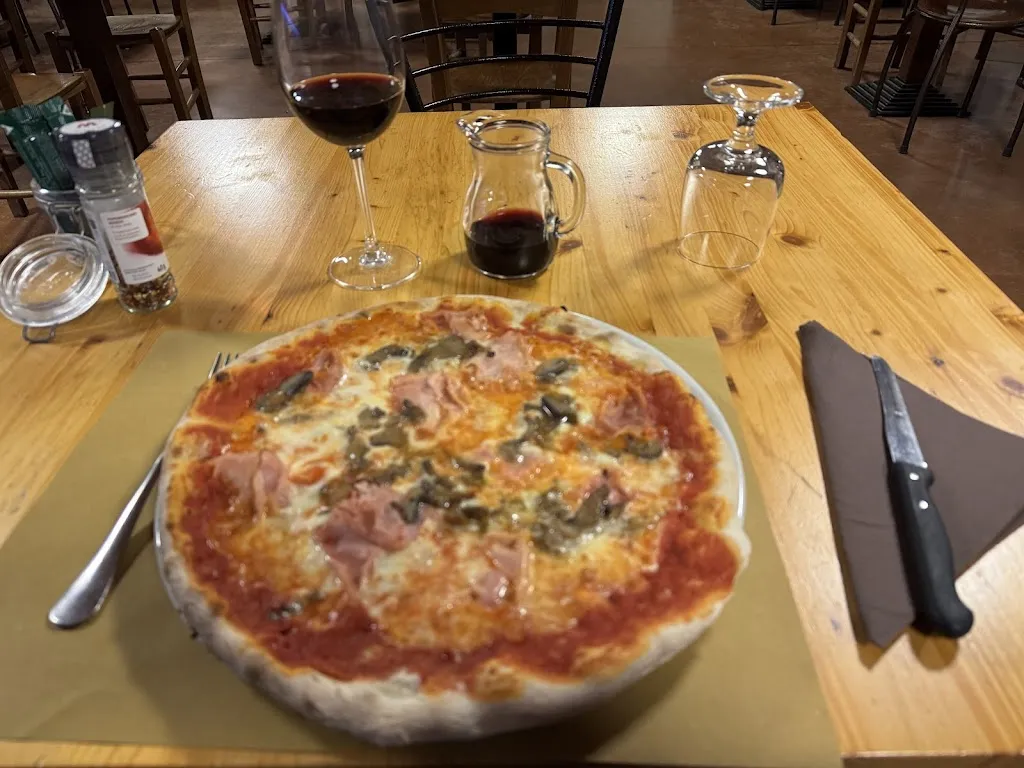 Ristorante pizzeria victoria_Badia al Pino_slider_image_3