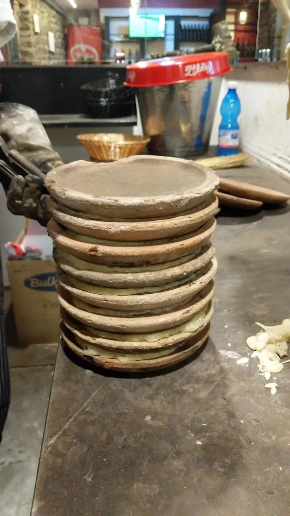 Alexander “Alex” Roe_Locanda Magno_Aulla_review