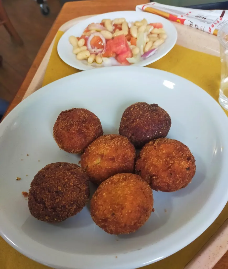 Warner GRECO_Break Time Self Service_Aulla_review