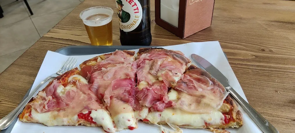 Walkmun_Pizzeria da Natale_Aulla_review