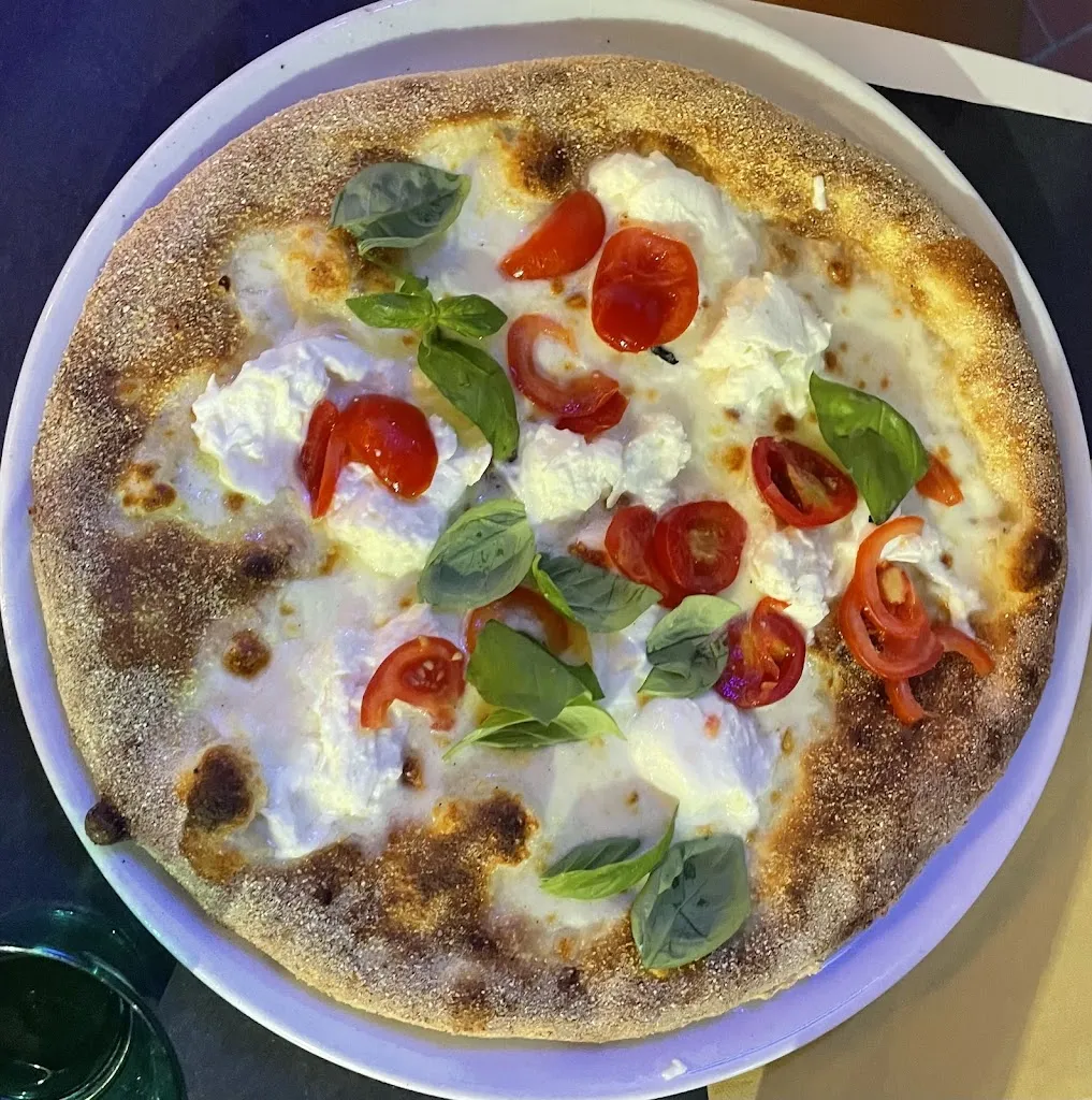 Pizzeria da Fabio_Aulla_slider_image_3