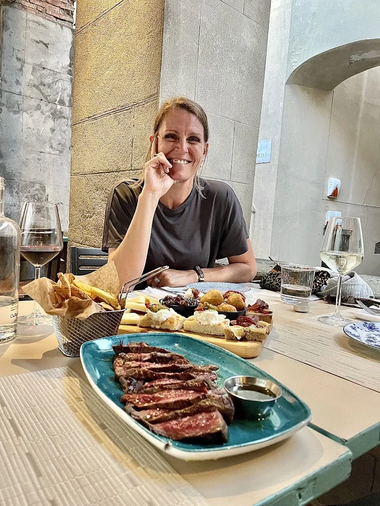 Glenn Fielding_La Loggia del Capretz Bistrot_Barga_review