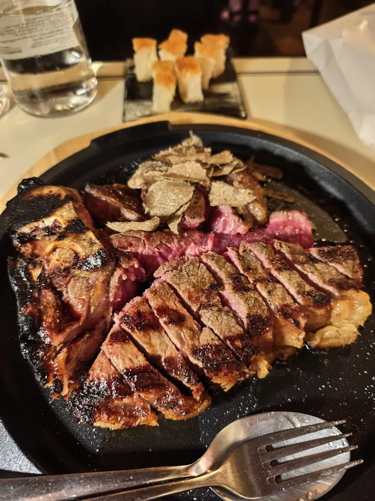 Ristorante Scacciaguai_Barga_slider_image_2