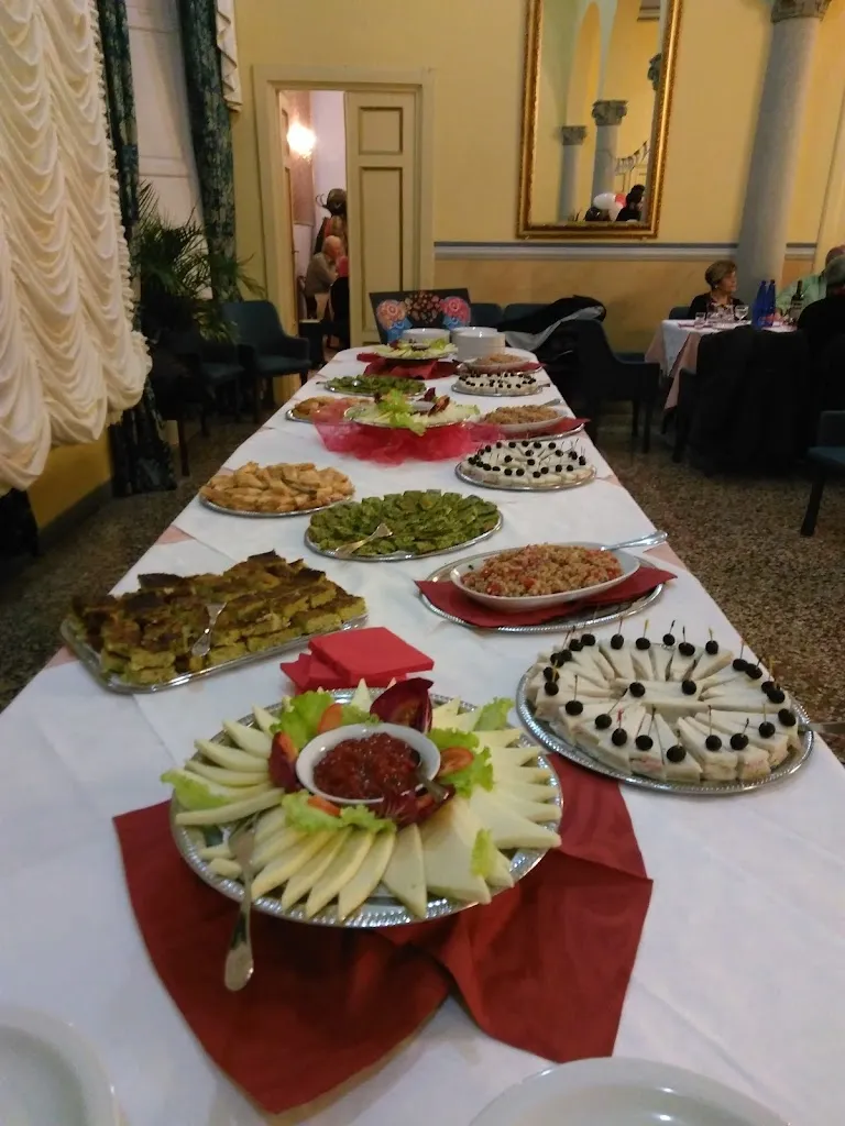 Ristorante Circolo dei forestieri_Bagni di Lucca_slider_image_3