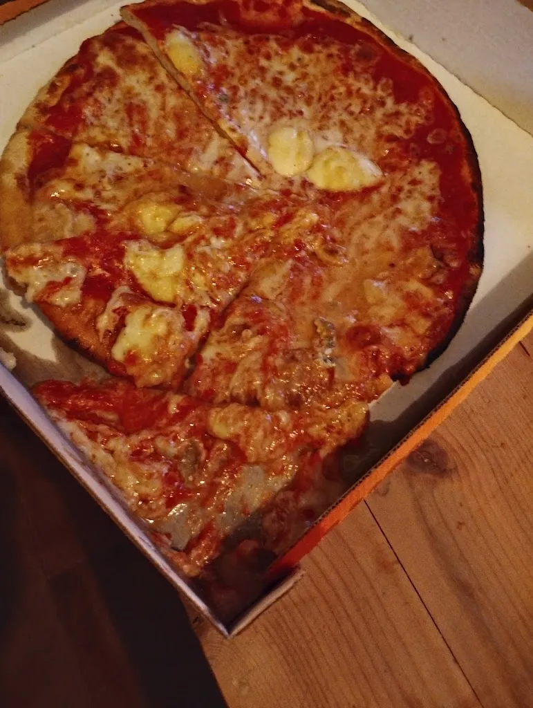 Storm_Pizzeria Es Vedra_Bagni di Lucca_review