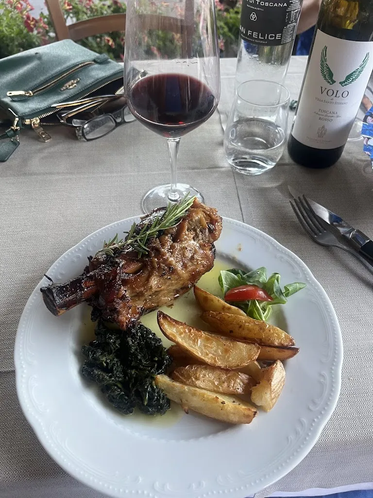 Tamara Doehring_La Corte Di Laura_Bagni di Lucca_review